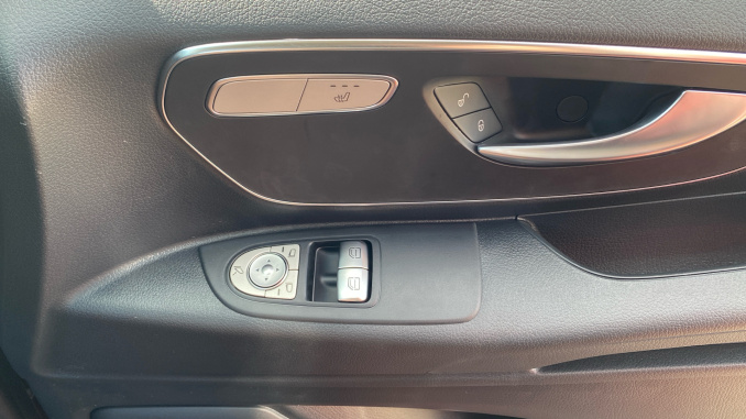 Mercedes-Benz Vito L2 Diesel Rwd 119CDI Select Crew Van 9G-Tronic - Image 36